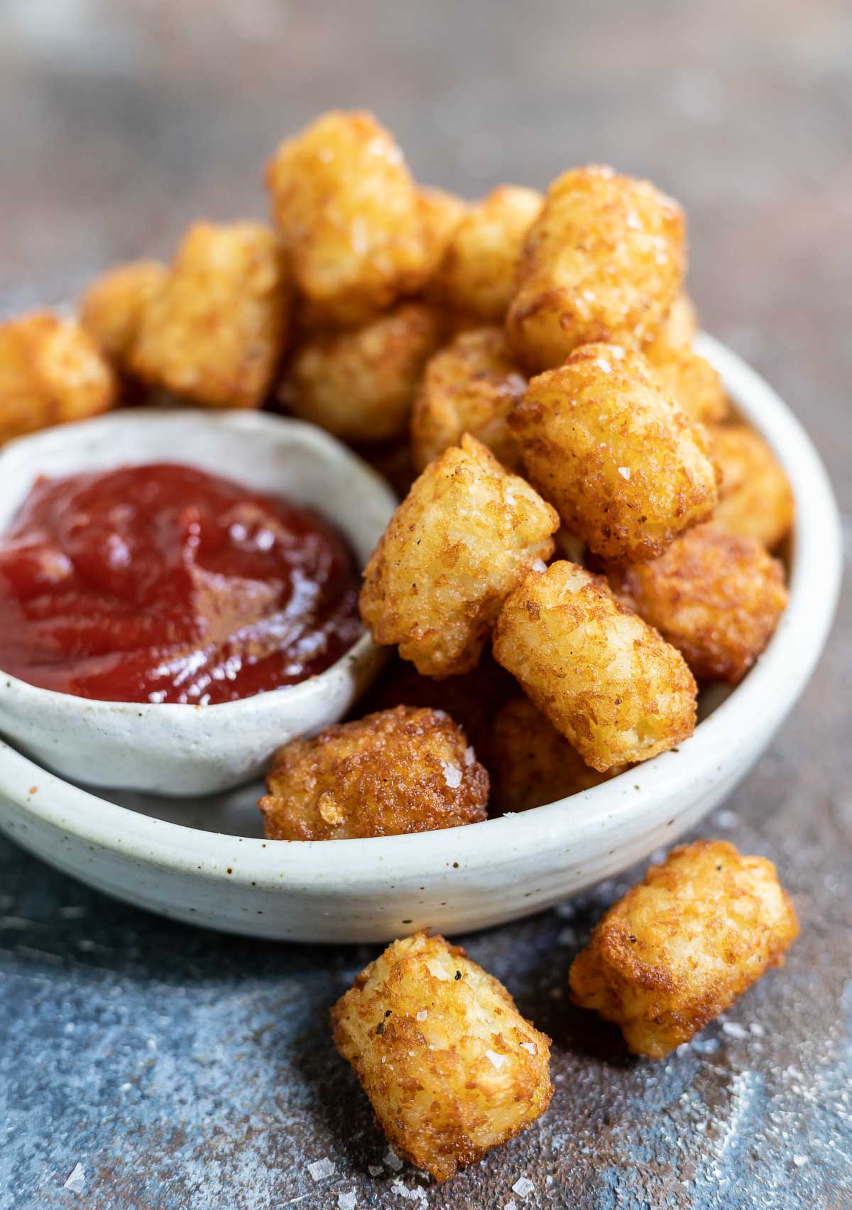 15 Minute Air Fryer Tater Tots - Midwest Foodie