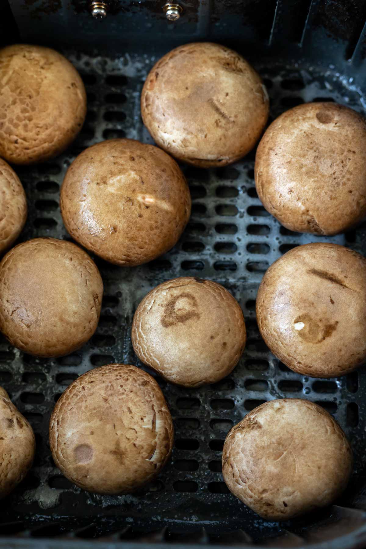 mushroom caps in air fryer basket