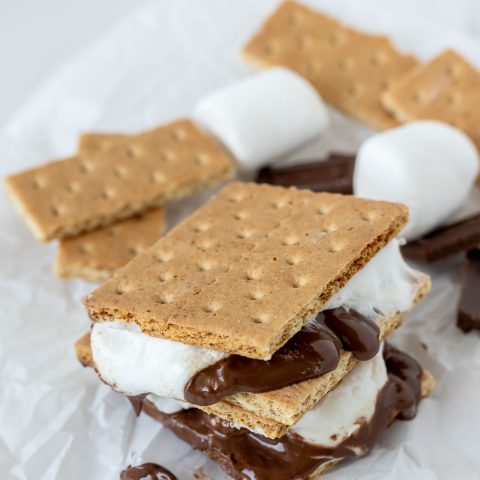 AIR FRYER S'MORES (CRAZY-GOOD) + Tasty Air Fryer Recipes